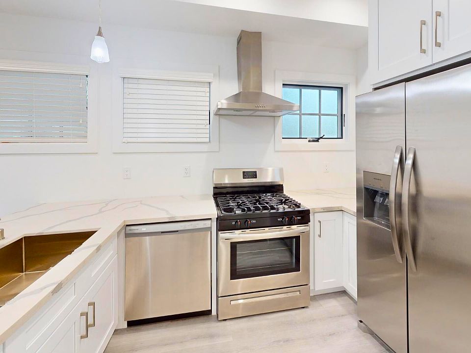 Five bedroom Four Bath 1143.75 - Detached home, brand new build!