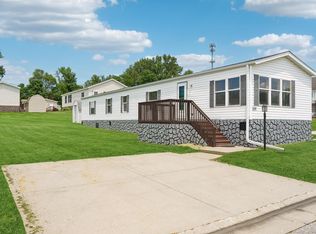 2539 Browning St, Ames, IA 50010