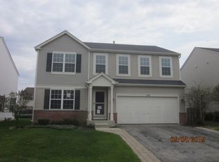 104 E Hummingbird Ave, Cortland, IL 60112