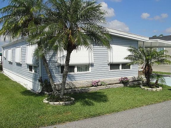 3rd image of 258 Pelican Ln