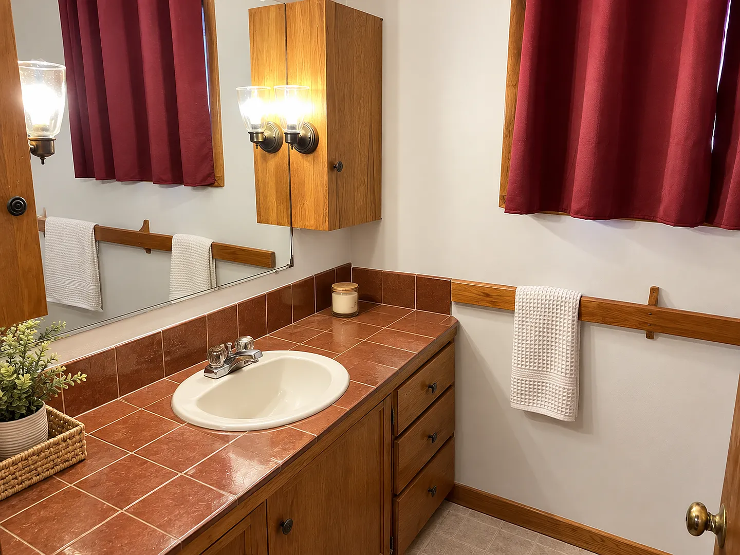 241 Main Street, Orono, ME 04473 — Photo 3