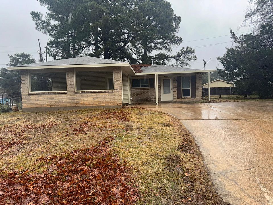 1st image of 3002 Hazel Cir
