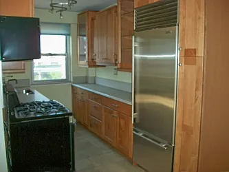 Sold by Manhattan Network Inc.