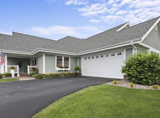 543 Marcou Rd, Onalaska, WI 54650