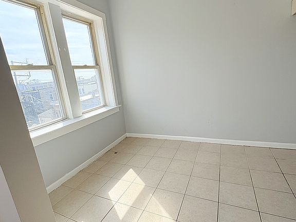 2nd image of 6226 S Western Ave #306