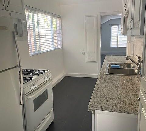 5th image of 1612 50th St #B