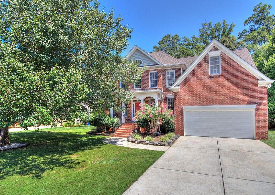 1st image of 2532 Barrington Ct