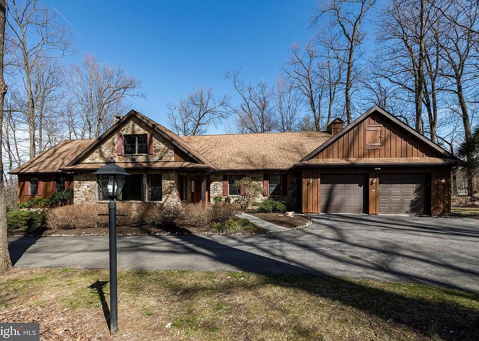 1st image of 191 Woodland Dr