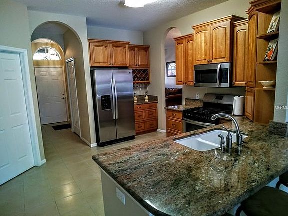 4th image of 27814 Sky Lake Cir