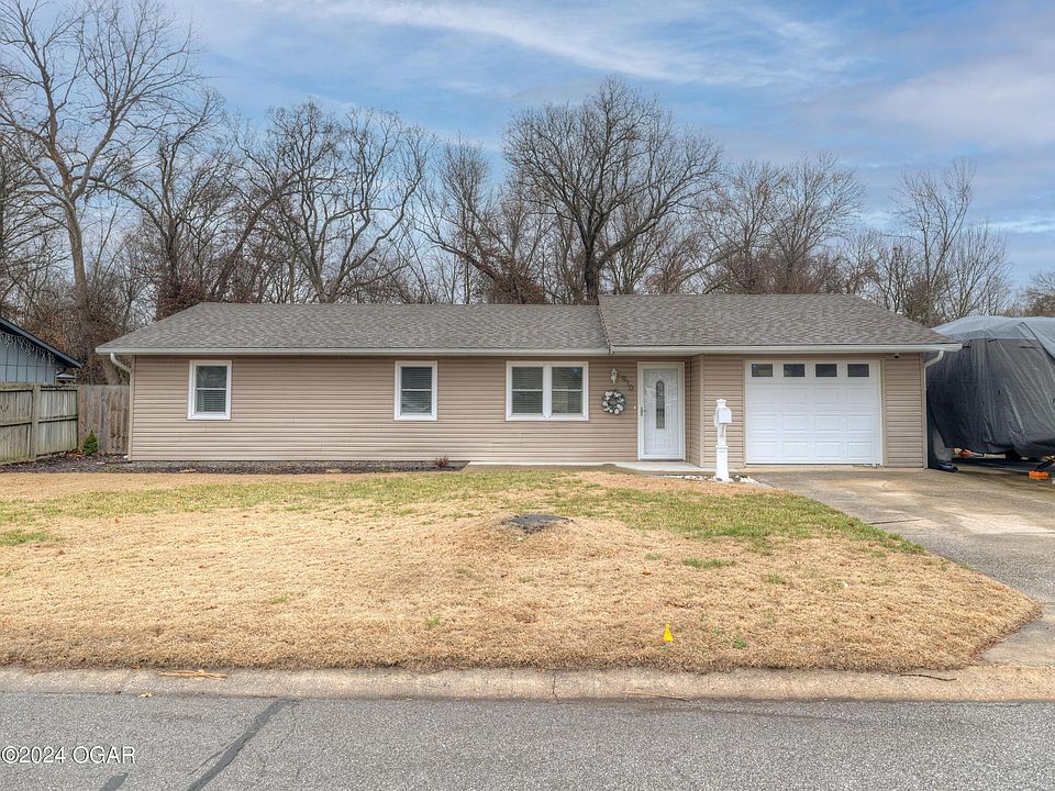 910 Riverside Dr, Neosho, MO 64850 | Zillow