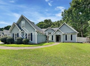 675 Flintlock Dr, Dacula, GA 30019