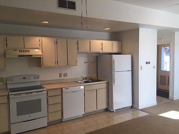 4th image of 2201 Park Ave APT 1