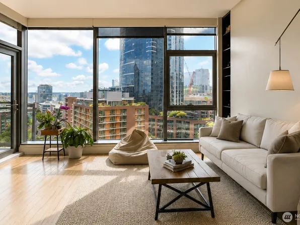 820 Blanchard Street #1103, Seattle, WA 98121