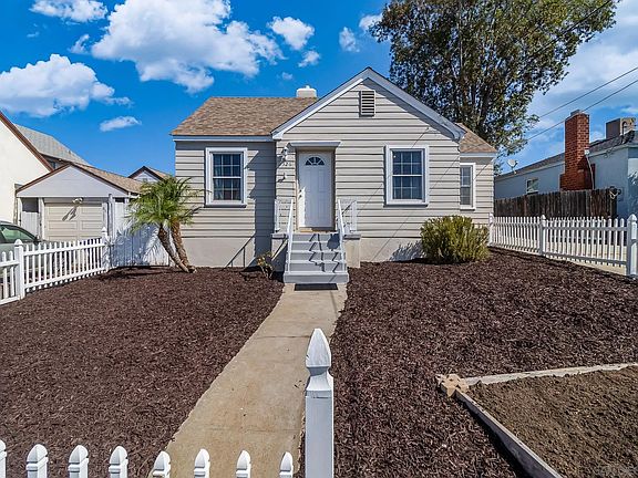 2nd image of 7526 Olive Pl