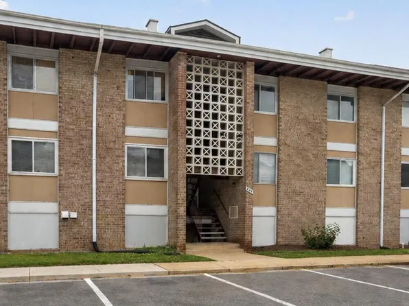 529 Wilson Bridge Dr APT C2, Oxon Hill, MD 20745