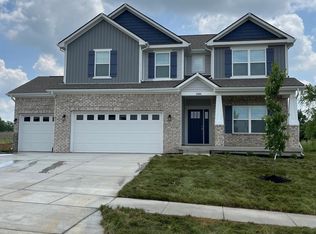 2001 Petty Ln, Shelbyville, KY 40065