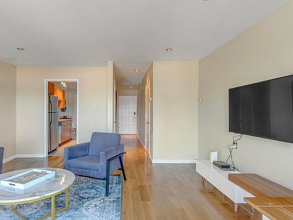 5th image of 4086 Farm Hill Blvd APT 2