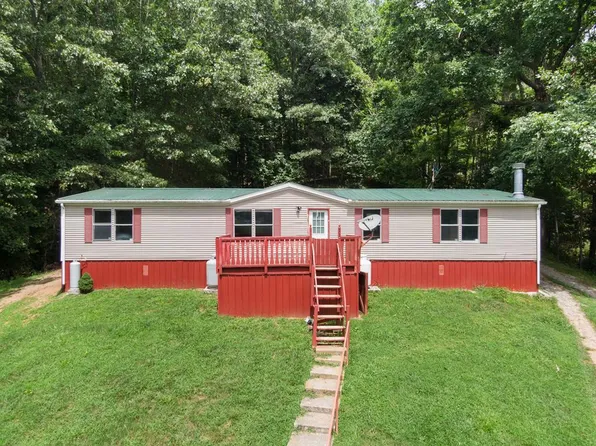 114 Justus Mills Dr, Wytheville, VA 24382