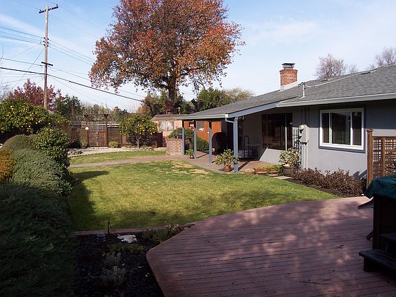 5th image of 4803 Etna Ct