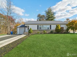 50 Dayton Ave, Middlesex, NJ 08846