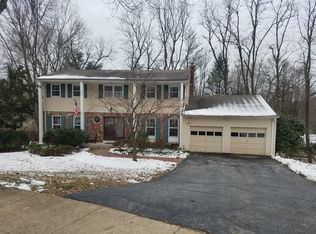 11 Tallwood Ct, Morris Plains, NJ 07950