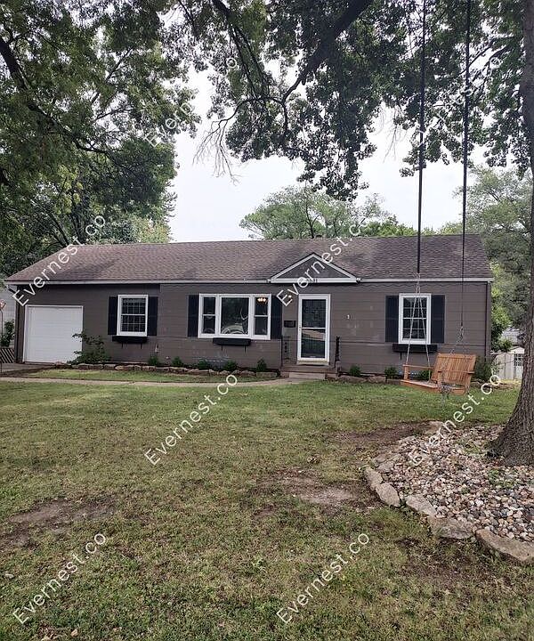1st image of 5531 Sherwood Dr