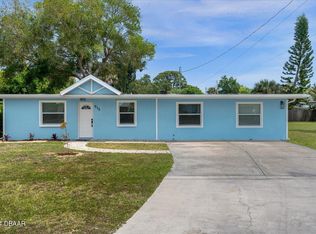 915 Lake Ave, Edgewater, FL 32132