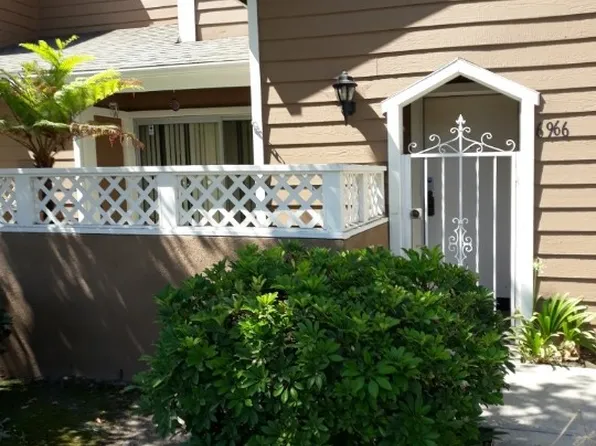 6966 Agra St, Commerce, CA 90040