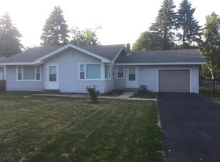 1506 19th St, Zion, IL 60099