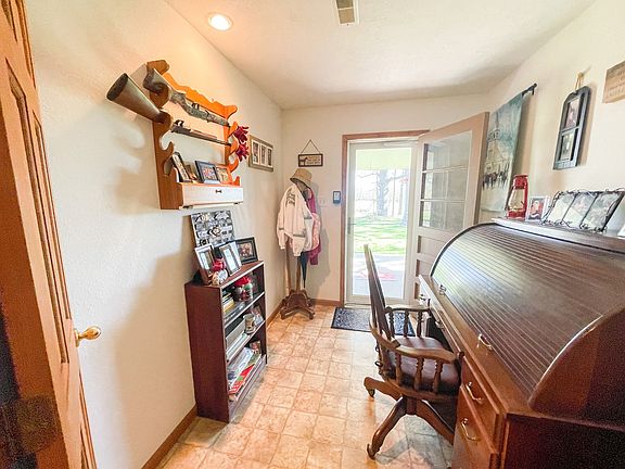 2nd image of 702 County Road 2370 #1