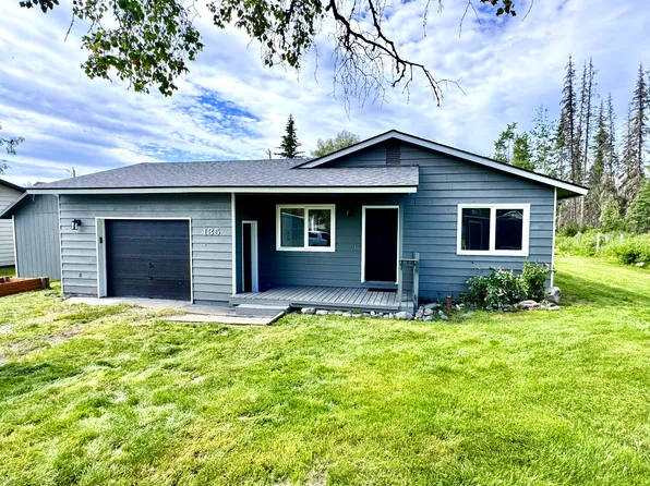 135 Parkwood Cir, Soldotna, AK 99669