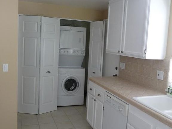 5th image of 6843 Poppyview Dr