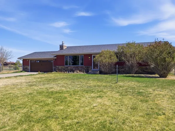 12 Marquette Dr, Cody, WY 82414
