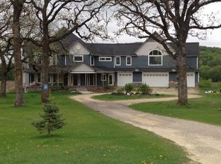 33915 57th Ave, Cannon Falls, MN 55009