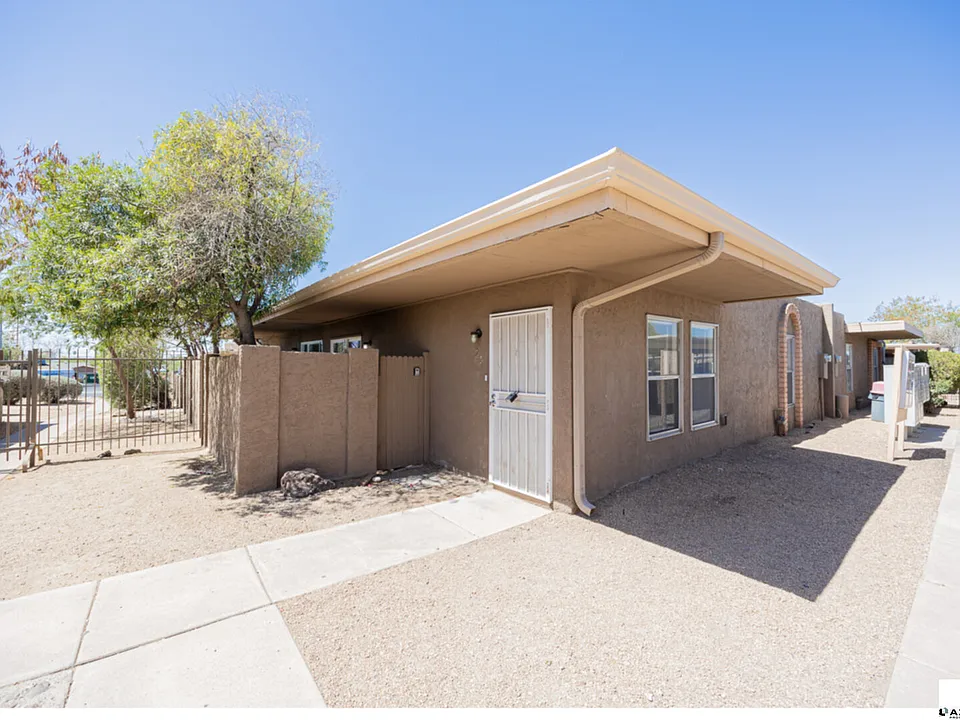 925 W Peoria Ave #29