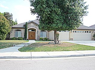 8747 Oak Hills Ave, Bakersfield, CA 93312