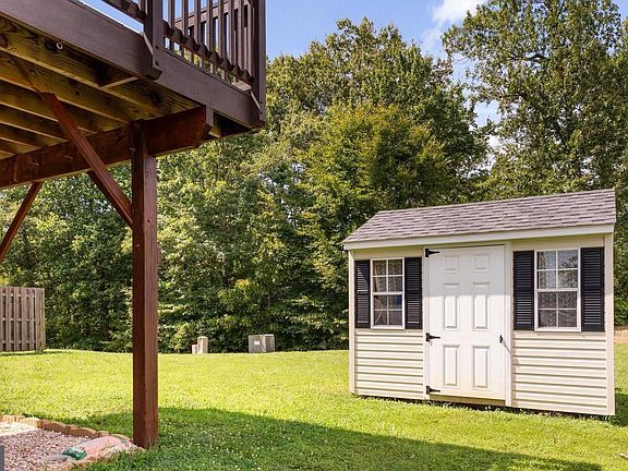 4th image of 2312 Silver Fox Way