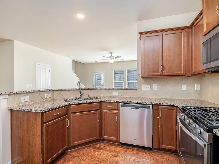 1113 Rocketcress Dr — Photo 5
