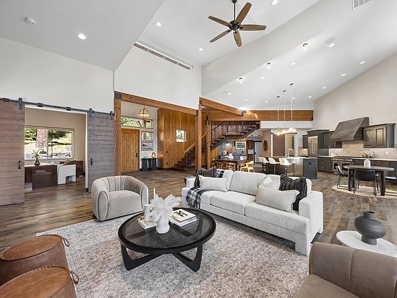 4th image of 25204 N Lords Ln