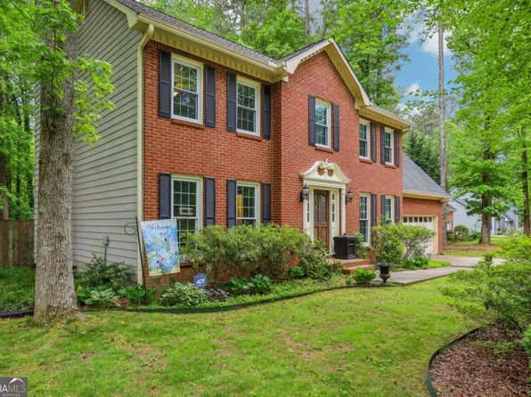 1520 N Milford Creek Ln SW, Marietta, GA 30008