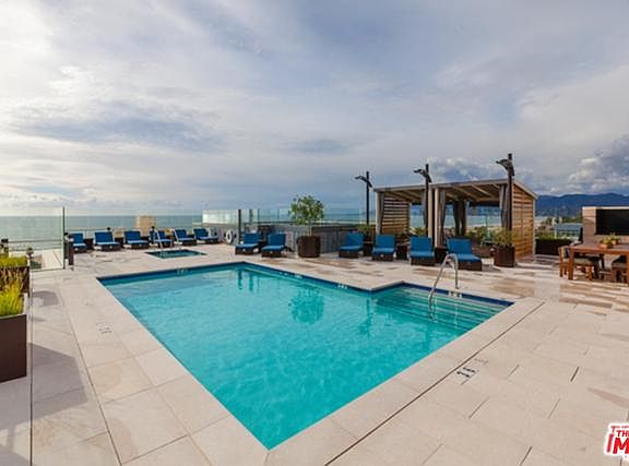 2nd image of 1755 Ocean Ave APT 510