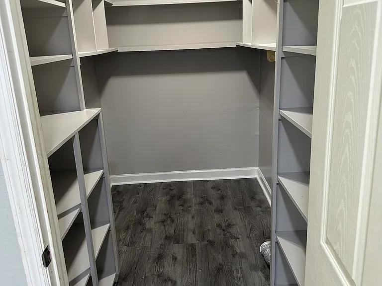 1401 Fords Way — Photo 10