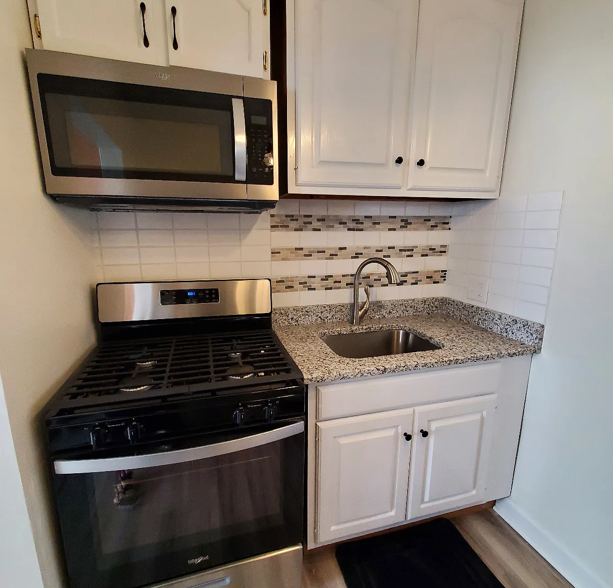 Red Bird Homes - 7th Street Duplex — Photo 4