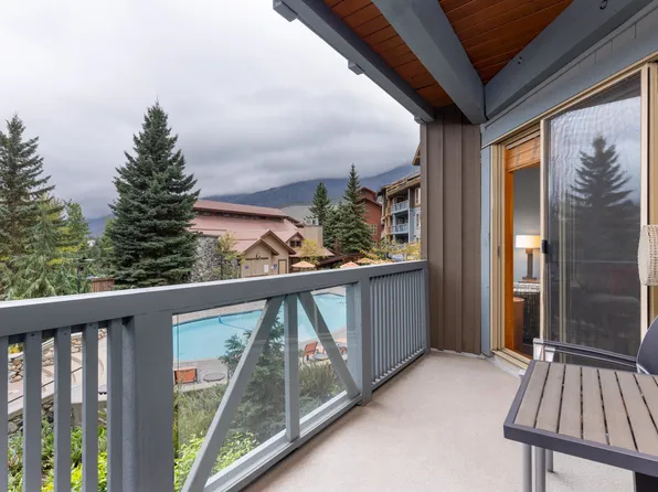 2036 London Ln #331B, Whistler, BC V8E 0N7