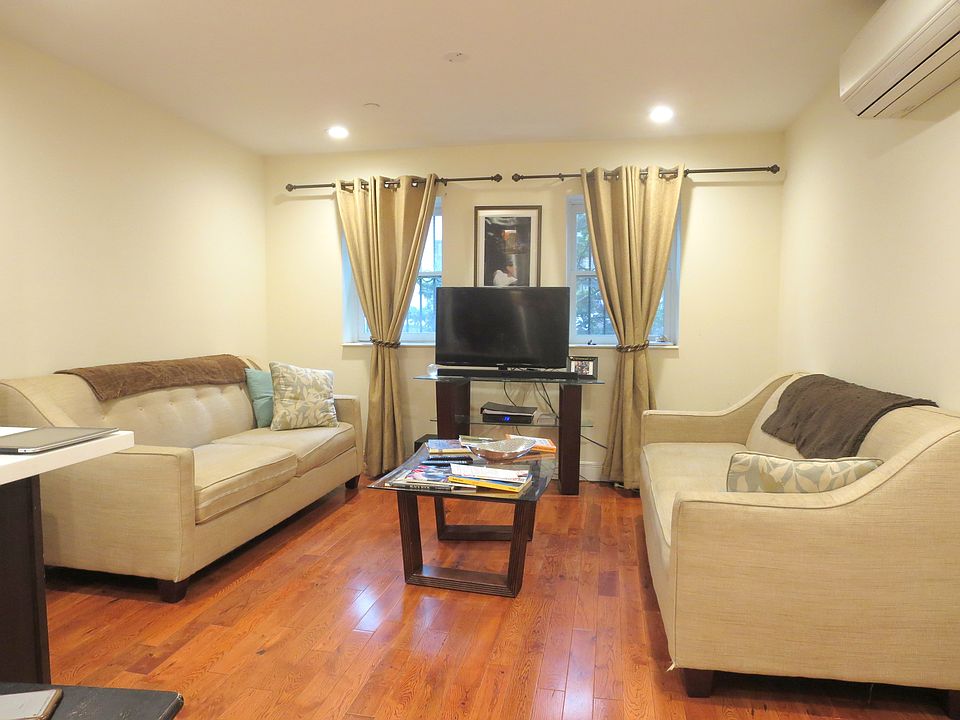 1st image of 251 W 139th St APT 1