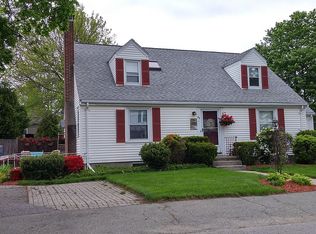 55 Bennett St, Waltham, MA 02453