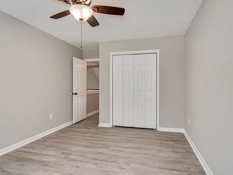 124 Palmer Ct — Photo 27