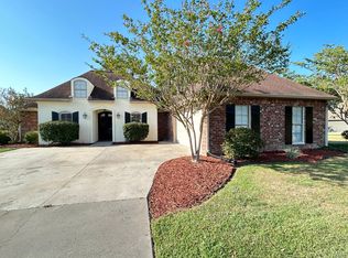 38745 Alderly Ln, Denham Springs, LA 70706