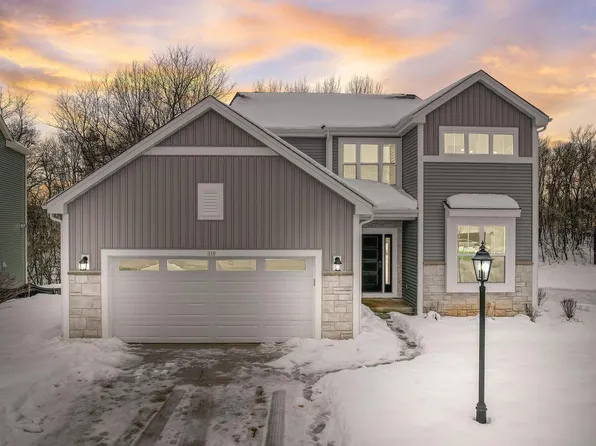 317 Paradise COURT, Hartland, WI 53029