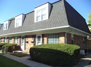 4507 Folkstone Ct N, Columbus, OH 43220